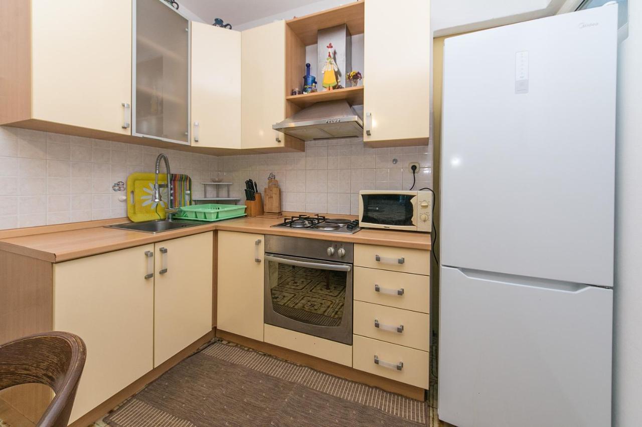 Apartments By The Sea Brist, Makarska - 15714 بوداكا المظهر الخارجي الصورة