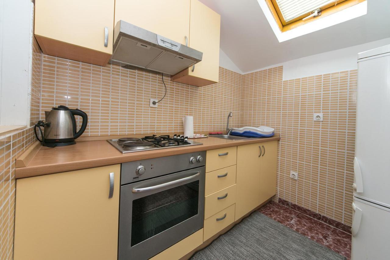 Apartments By The Sea Brist, Makarska - 15714 بوداكا المظهر الخارجي الصورة