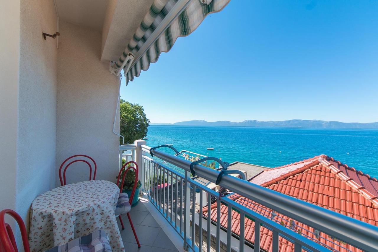 Apartments By The Sea Brist, Makarska - 15714 بوداكا المظهر الخارجي الصورة