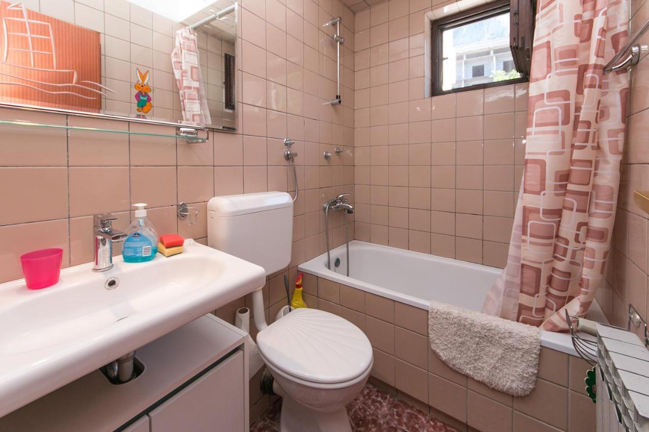 Apartments By The Sea Brist, Makarska - 15714 بوداكا المظهر الخارجي الصورة