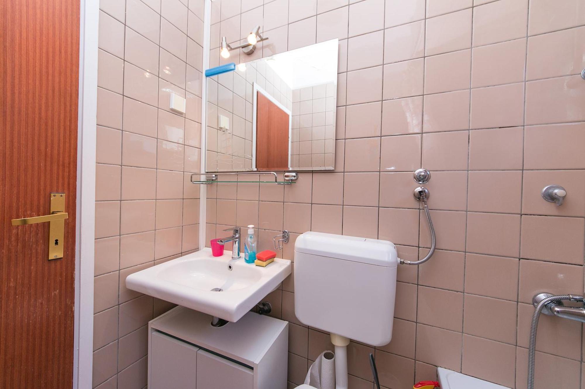 Apartments By The Sea Brist, Makarska - 15714 بوداكا الغرفة الصورة
