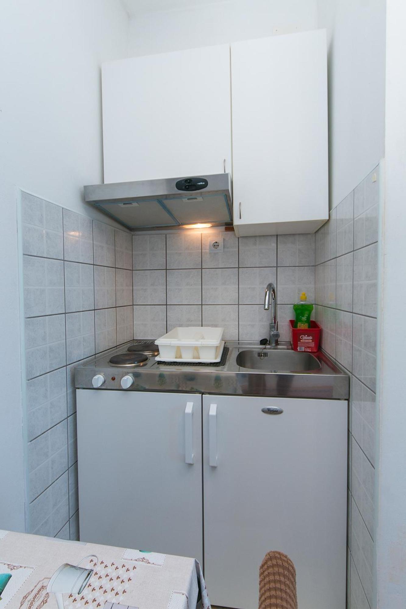 Apartments By The Sea Brist, Makarska - 15714 بوداكا الغرفة الصورة